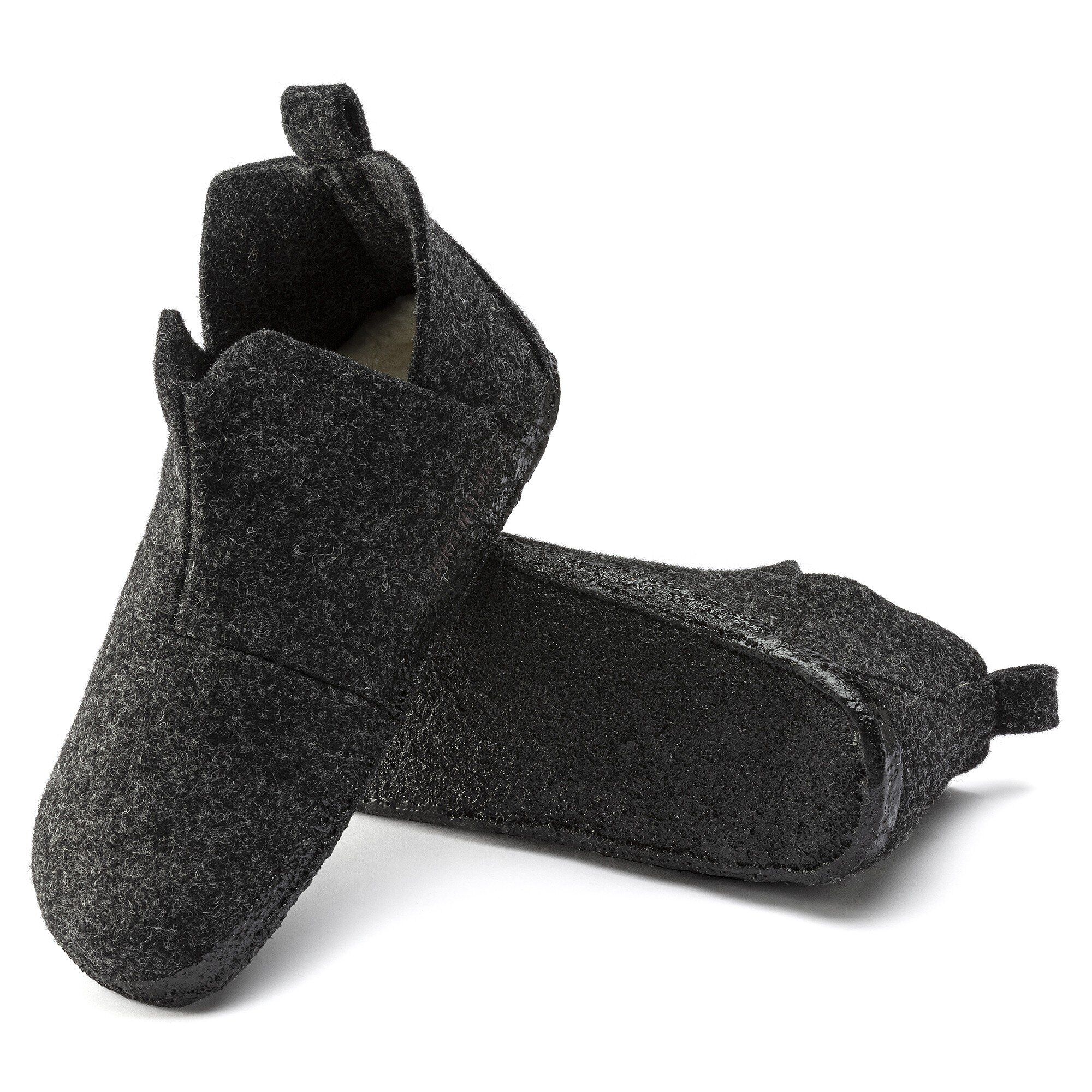   with outer sole details