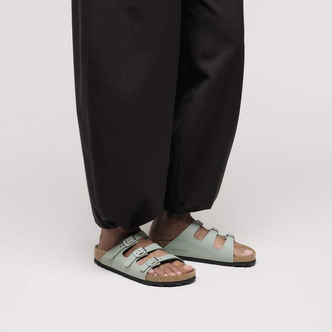 product photo 6 of 7
