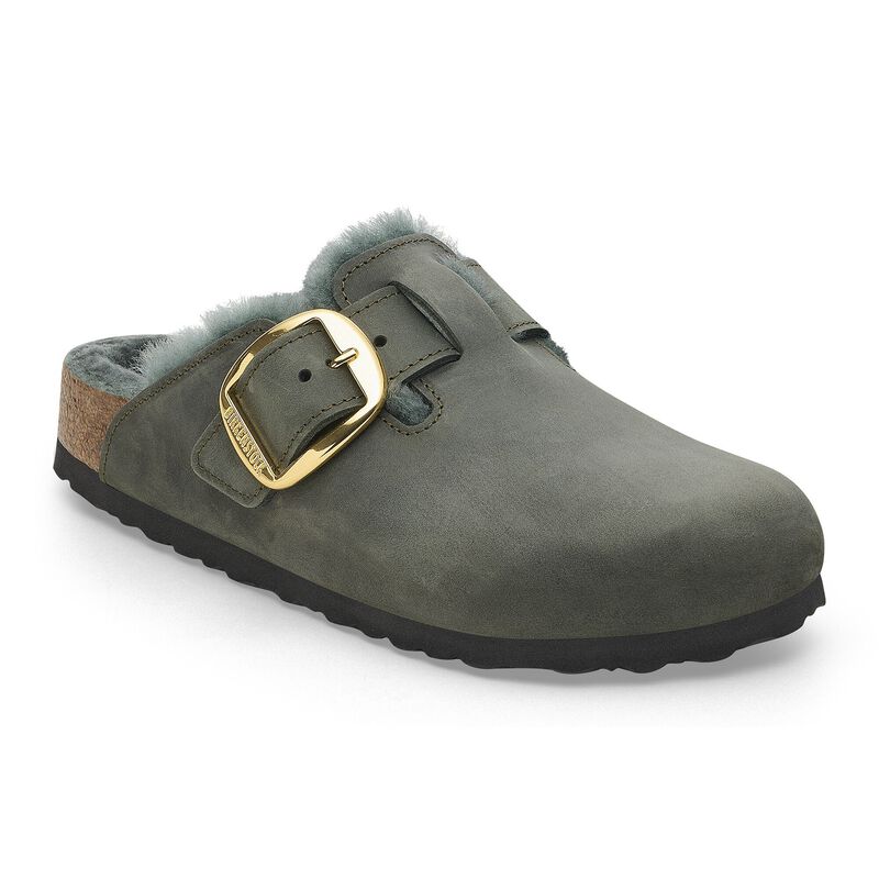 BIRKENSTOCK Boston Big Buckle Shearling Natural Leather Oiled Tobacco Brown Soft Sole detail