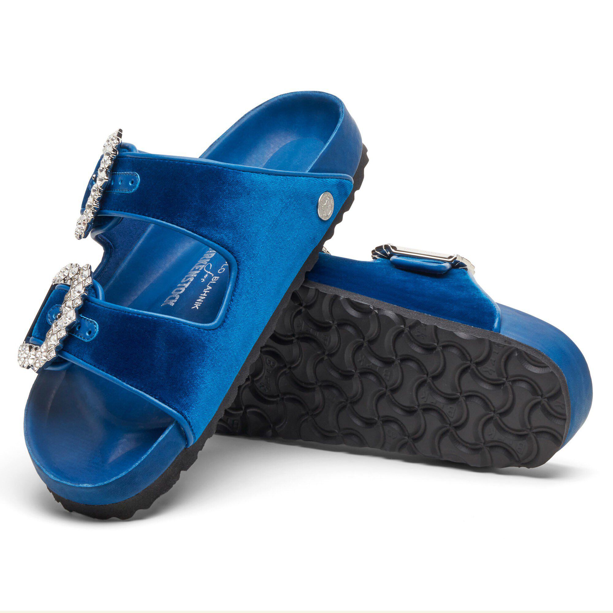   with outer sole details