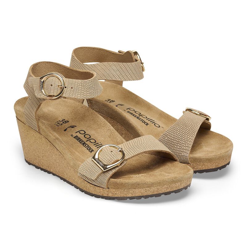 BIRKENSTOCK Soley Embossed Leather Sandcastle Daily Comfort detail