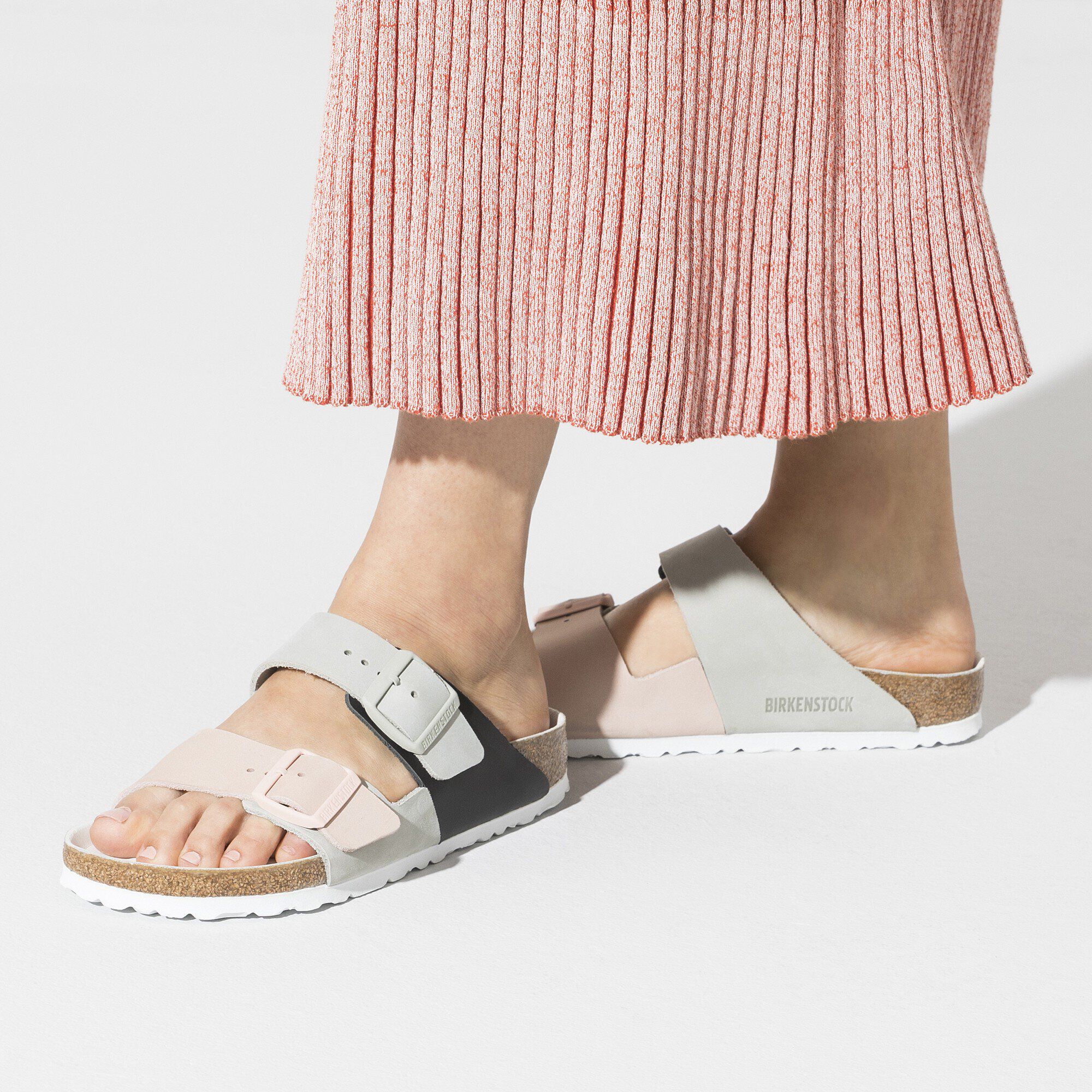 Arizona Split Nubuck Leather in Color Mineral/Light Rose