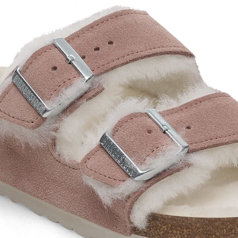 BIRKENSTOCK Arizona Shearling Suede Leather Pink Clay Lounge Fit detail