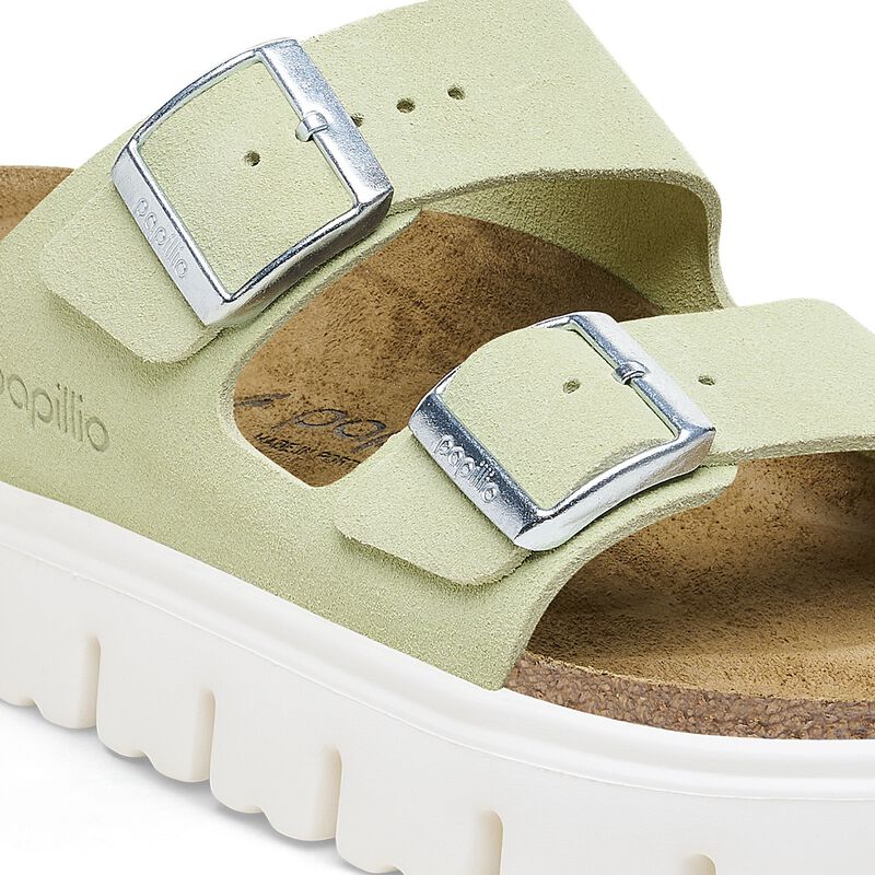 BIRKENSTOCK Arizona Chunky Suede Leather Faded Lime Soft Sole detail