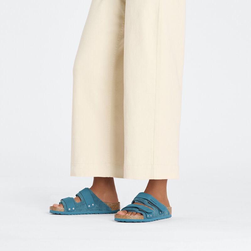 BIRKENSTOCK Uji Nubuck Leather/Suede Deep Turquoise Soft Sole detail