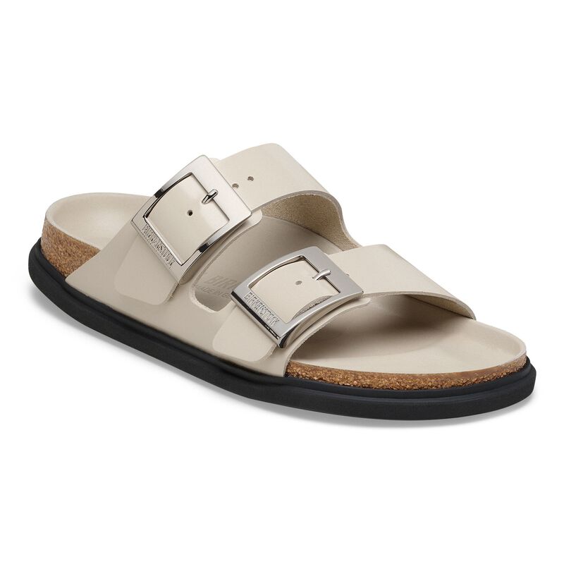 BIRKENSTOCK Arizona Droplet Buckle Natural Leather Patent High Shine Oyster Soft Footbed detail