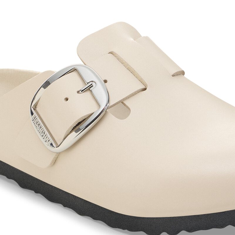 BIRKENSTOCK Boston Big Buckle Natural Leather Oyster Dressy Leather Soft Footbed detail