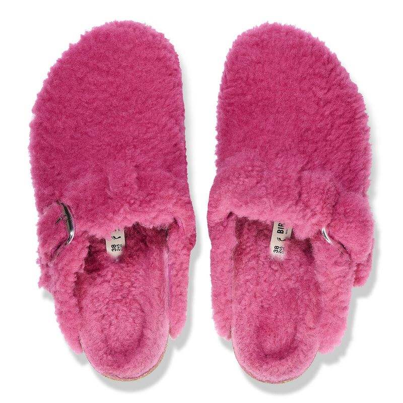 BIRKENSTOCK Boston Big Buckle Shearling Fuchsia Tulip Walk Edit detail