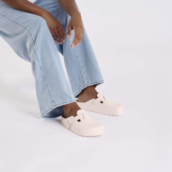 Boston Essentials EVA