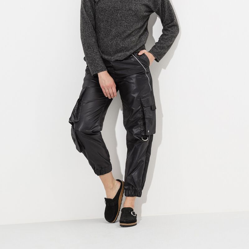 BIRKENSTOCK Buckley Suede Leather Black Soft Sole detail
