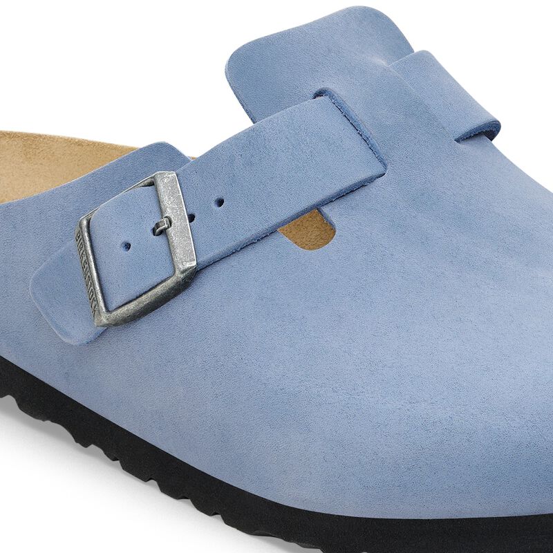 BIRKENSTOCK Boston Natural Leather Oiled Elemental Blue Lounge Fit detail