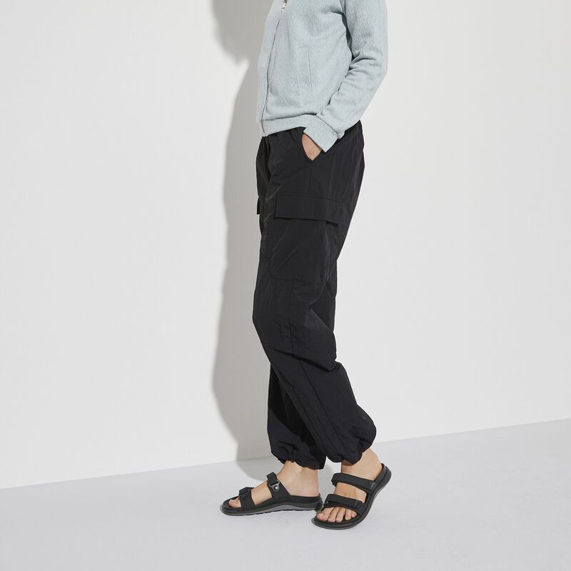 BIRKENSTOCK Sahara Women Birko-Flor Futura Black Soft Sole detail