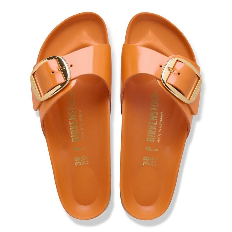 BIRKENSTOCK Madrid Big Buckle Natural Leather Patent High-Shine Kurkuma City Comfort detail