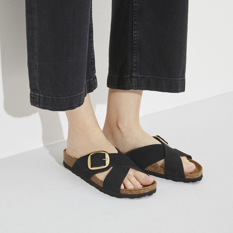 BIRKENSTOCK Siena Big Buckle Nubuck Leather Black Contour Sole detail