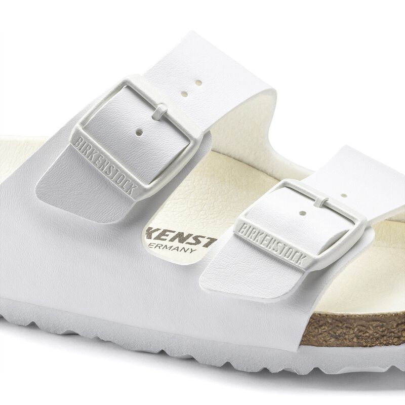 BIRKENSTOCK Arizona Birko-Flor White Soft Sole detail