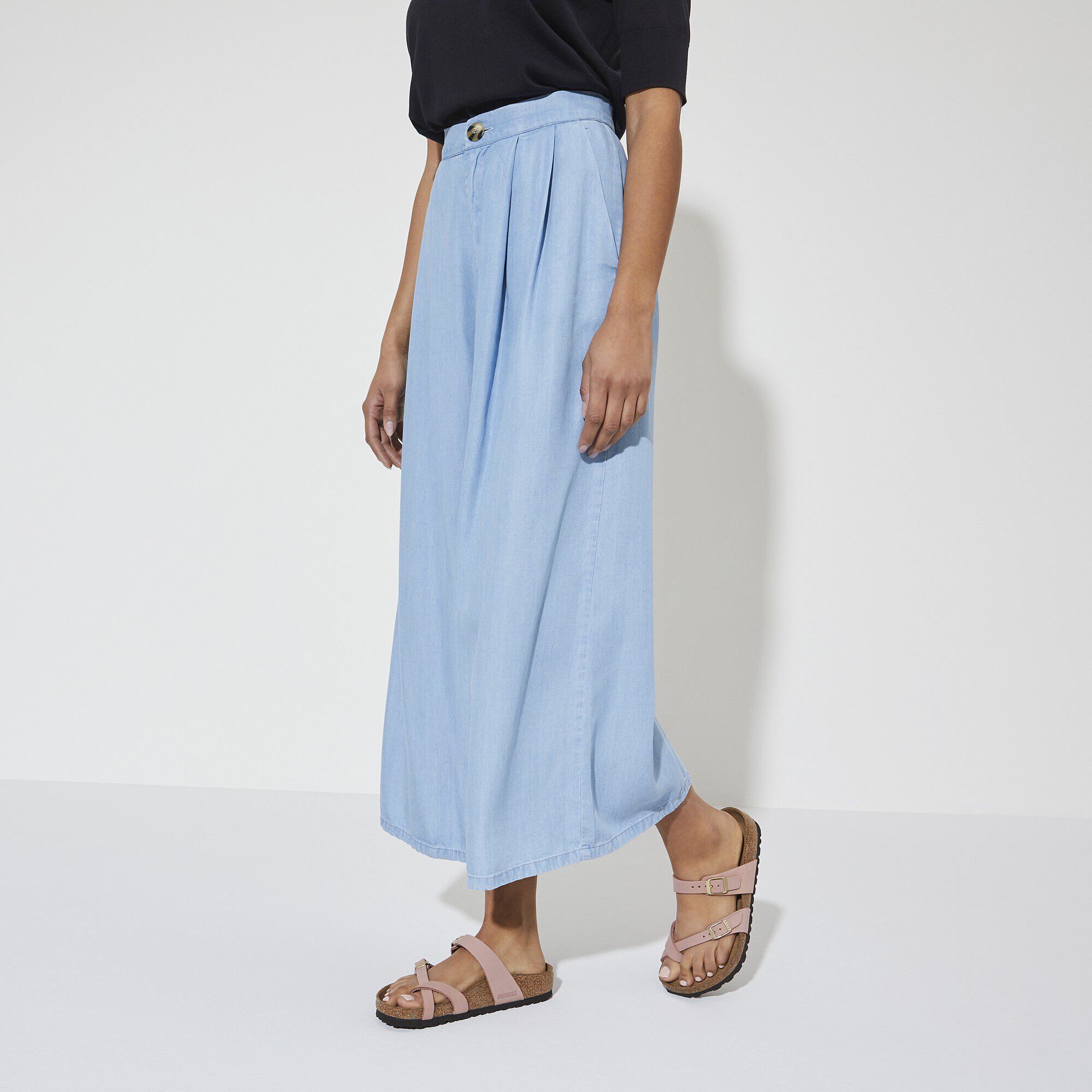 Mayari Soft Footbed Nubuck Leather