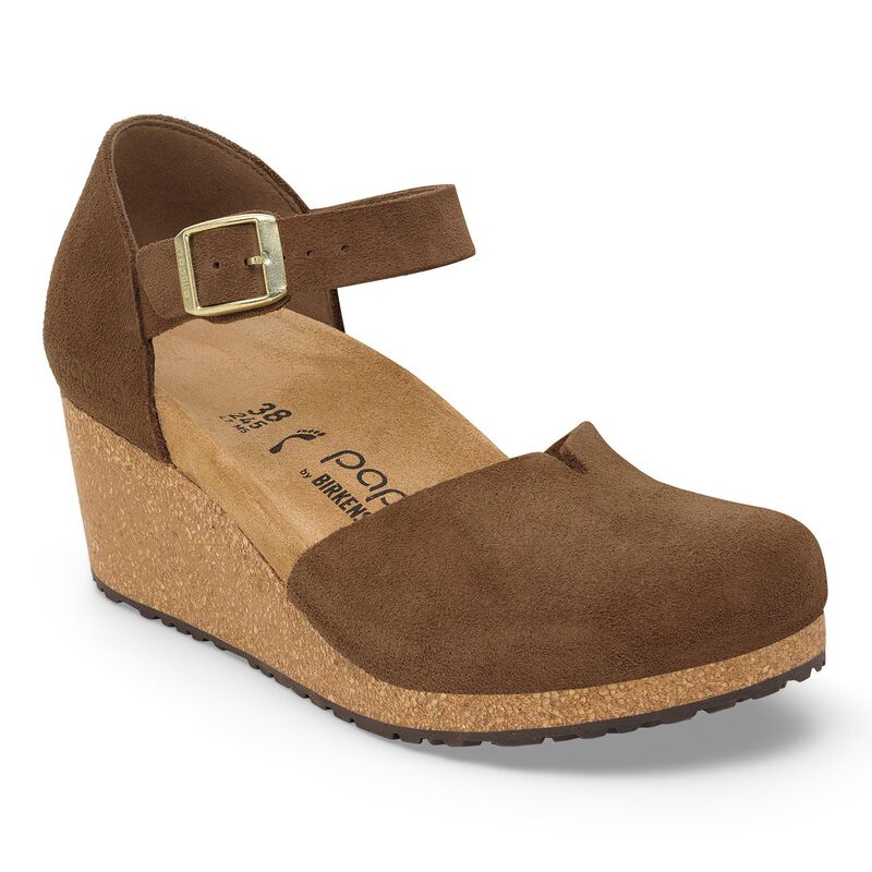 BIRKENSTOCK Mary Suede Leather Warm Sand Soft Sole detail