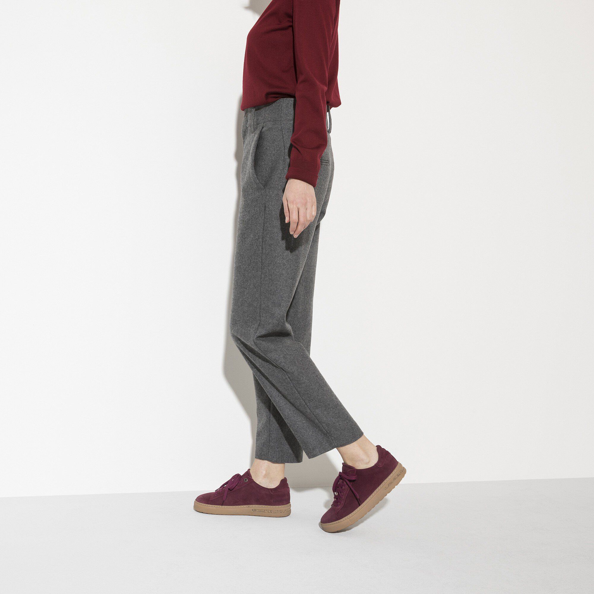 Bend Low Suede Leather