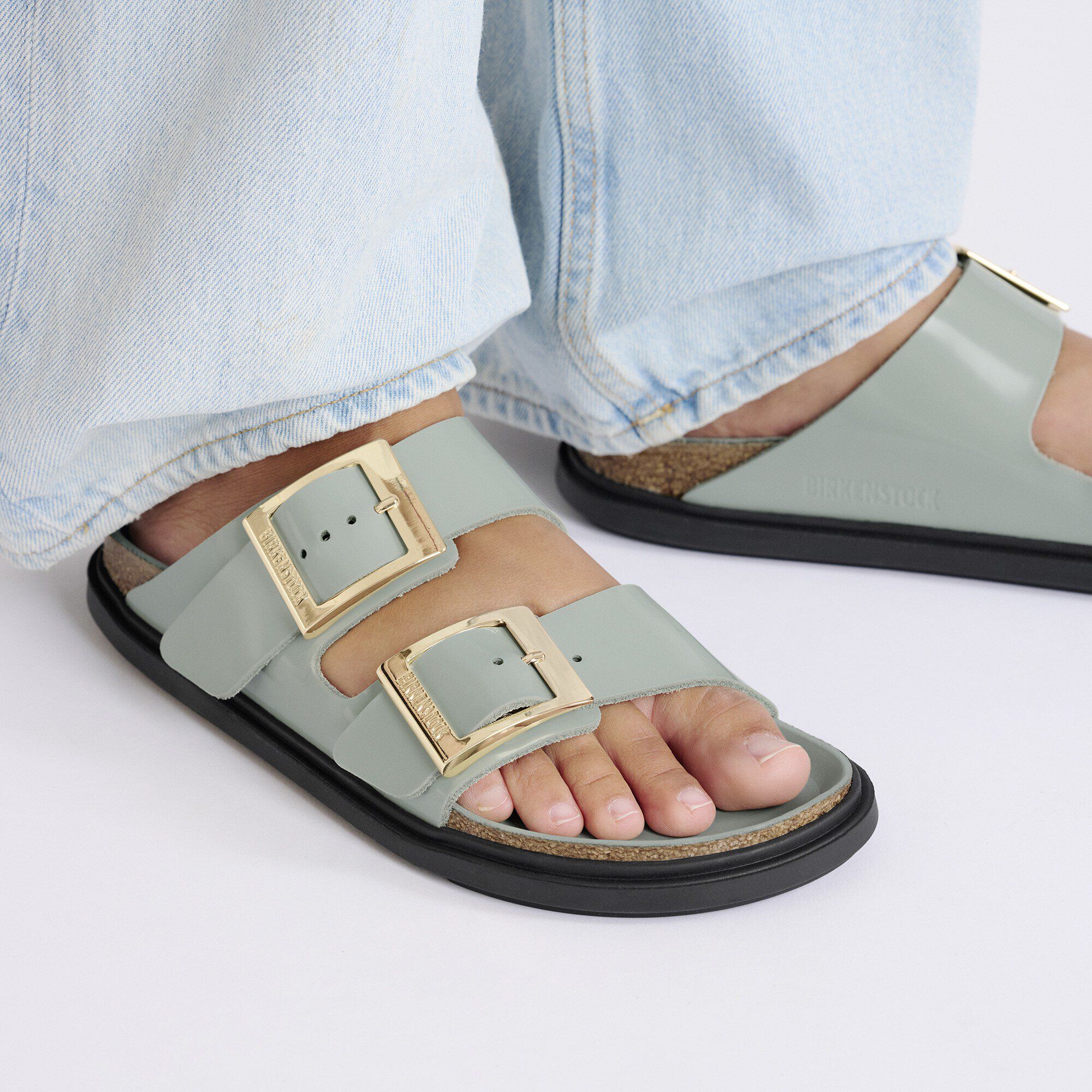   Close-up with a female model