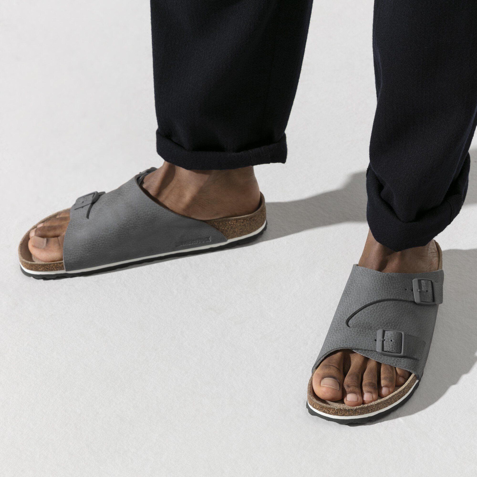 Z&uuml;rich Birko-Flor with a male model image num&eacute;ro 8