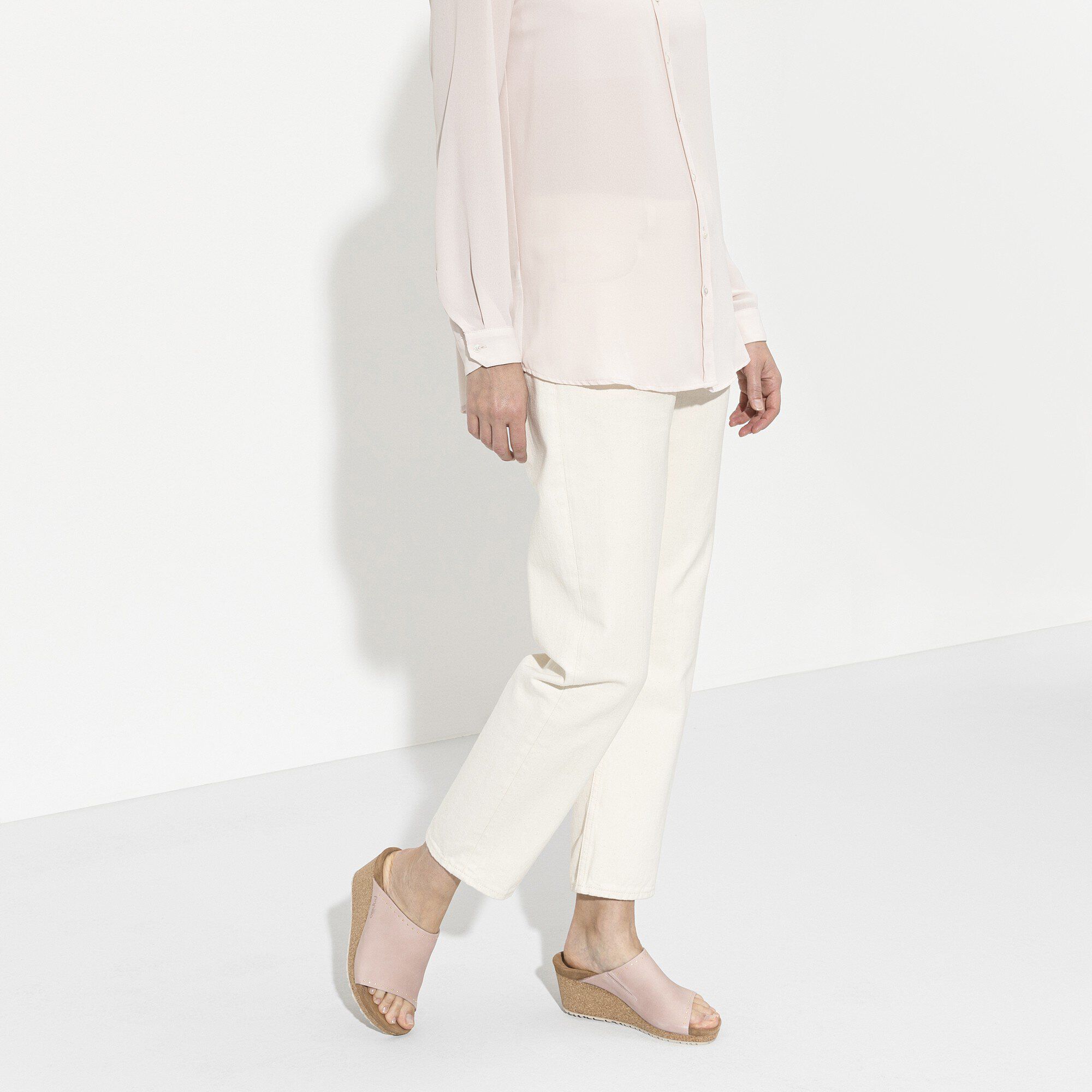 Namica Rivets Nubuck Leather