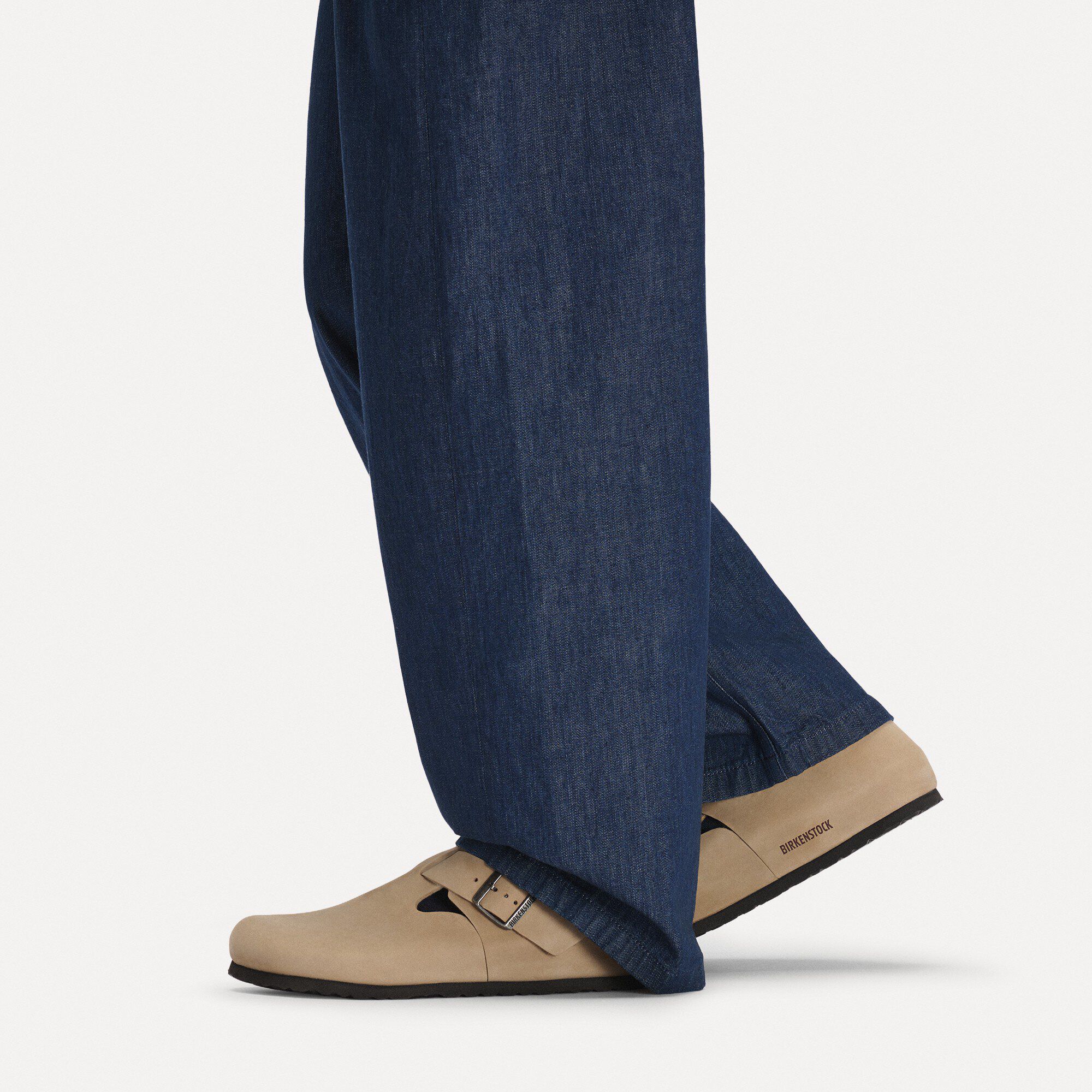 London Oiled Leather in Color Tobacco Brown | BIRKENSTOCK US