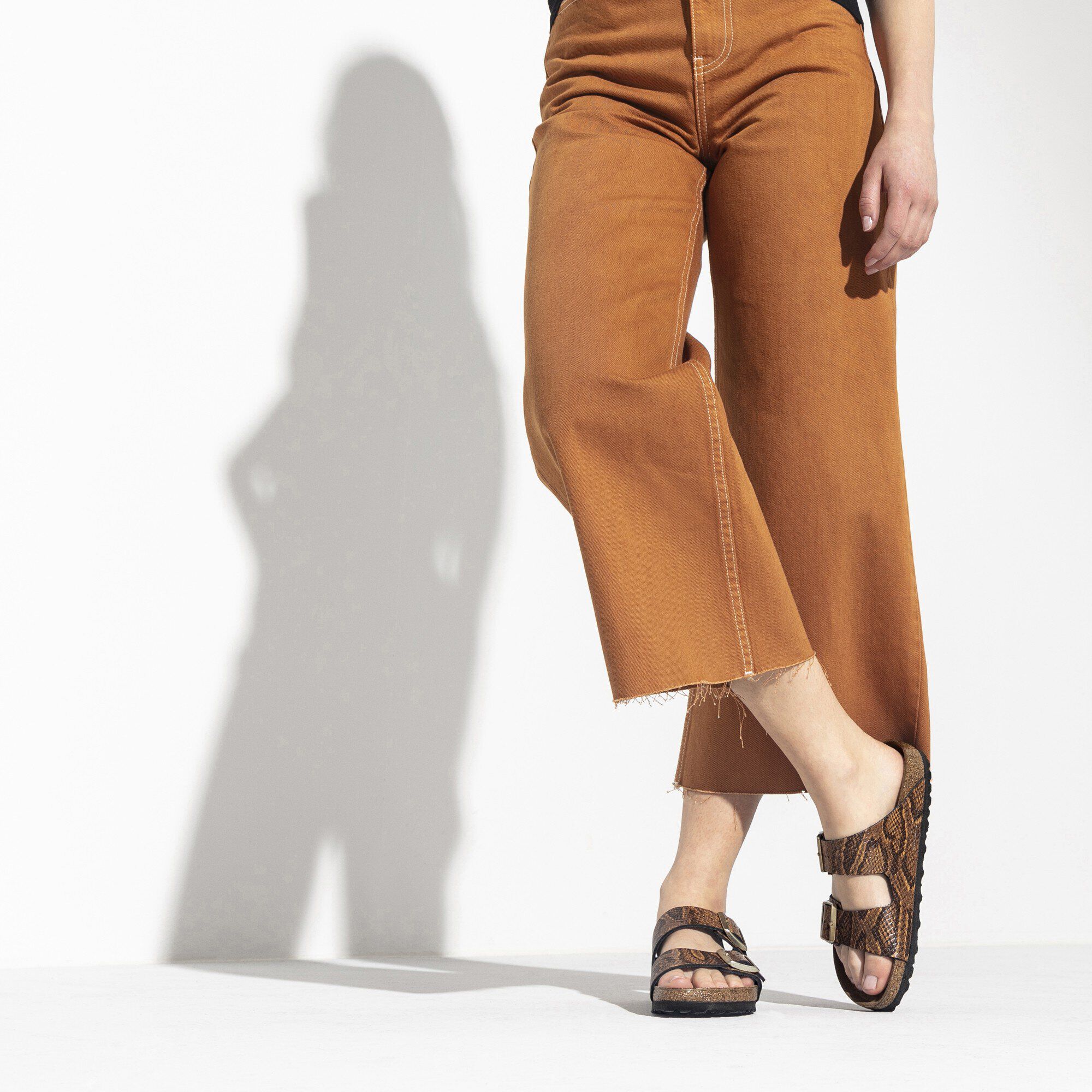 Arizona Embossed Leather