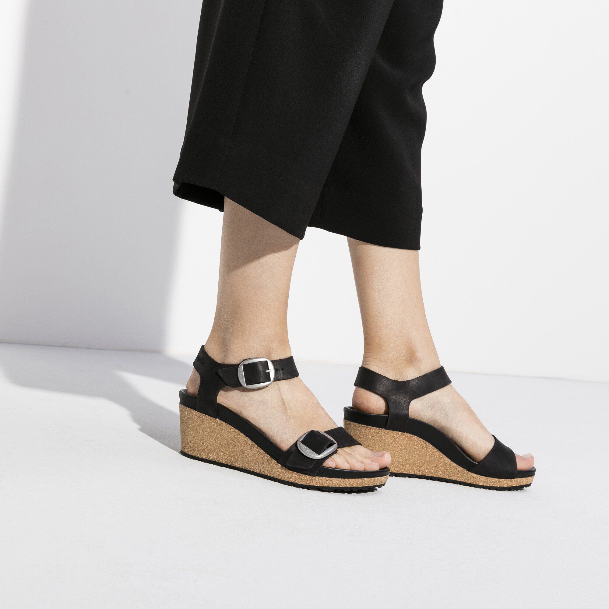 Soley Big Buckle Oiled Leather