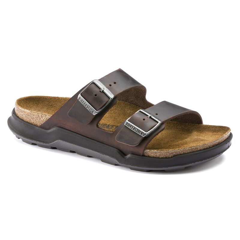 BIRKENSTOCK Arizona Crosstown Men Waxy Leather Black Soft Footbed detail