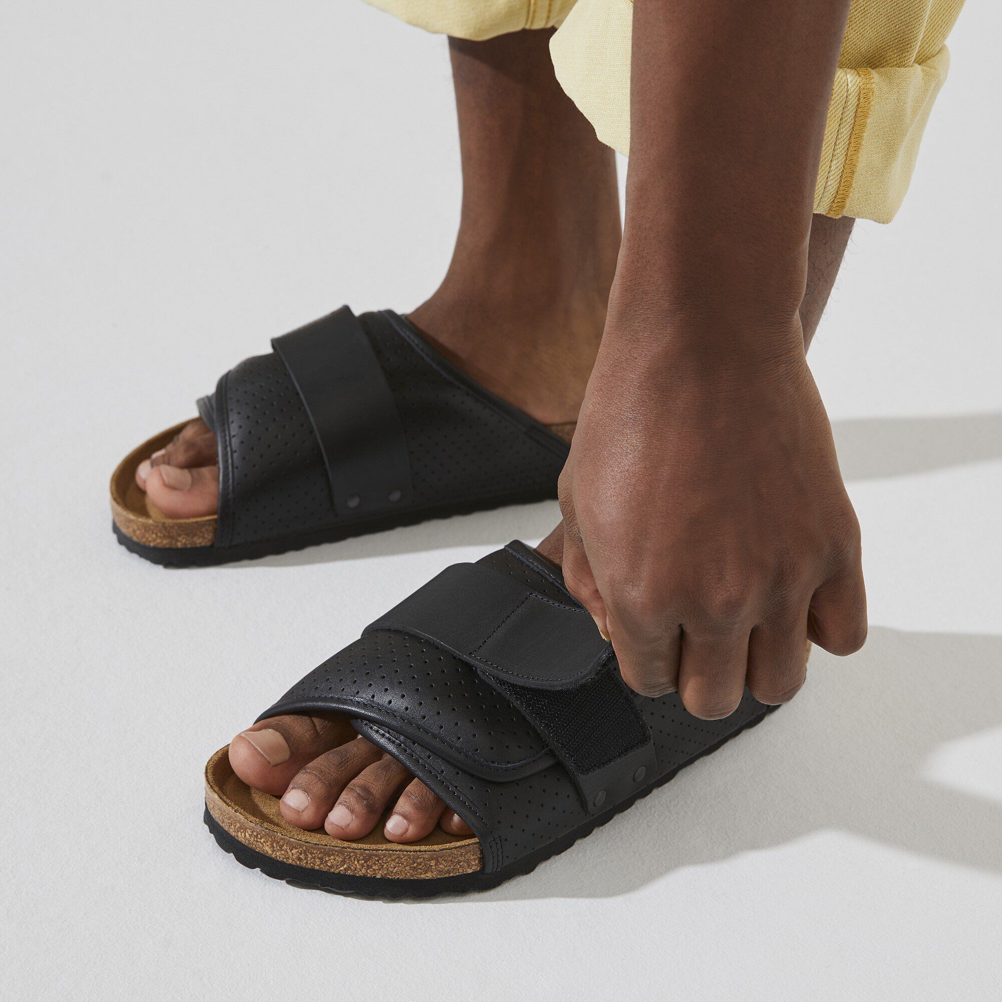Kyoto Leather in Color Puff Pack Black | BIRKENSTOCK US