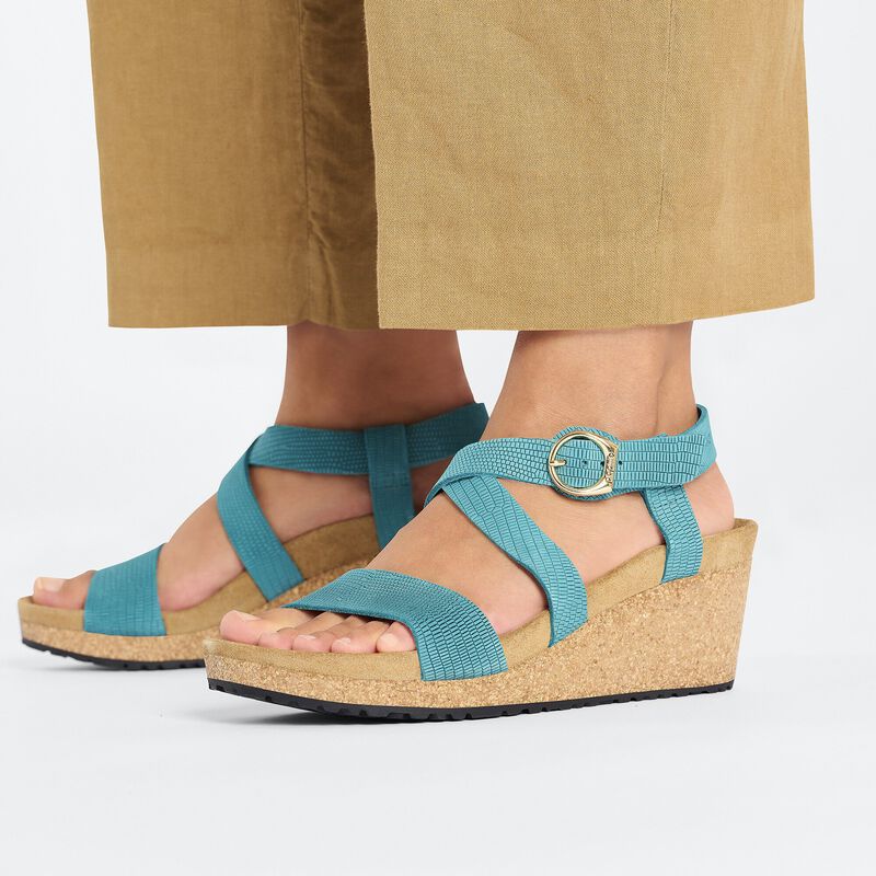 BIRKENSTOCK Sibyl Ring-Buckle Nubuck Leather Embossed Biscay Bay Soft Sole detail