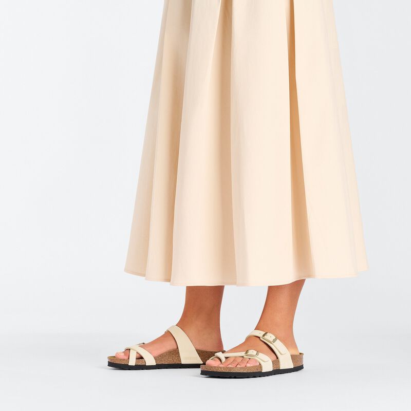 BIRKENSTOCK Mayari Nubuck Leather Ecru Daily Comfort detail