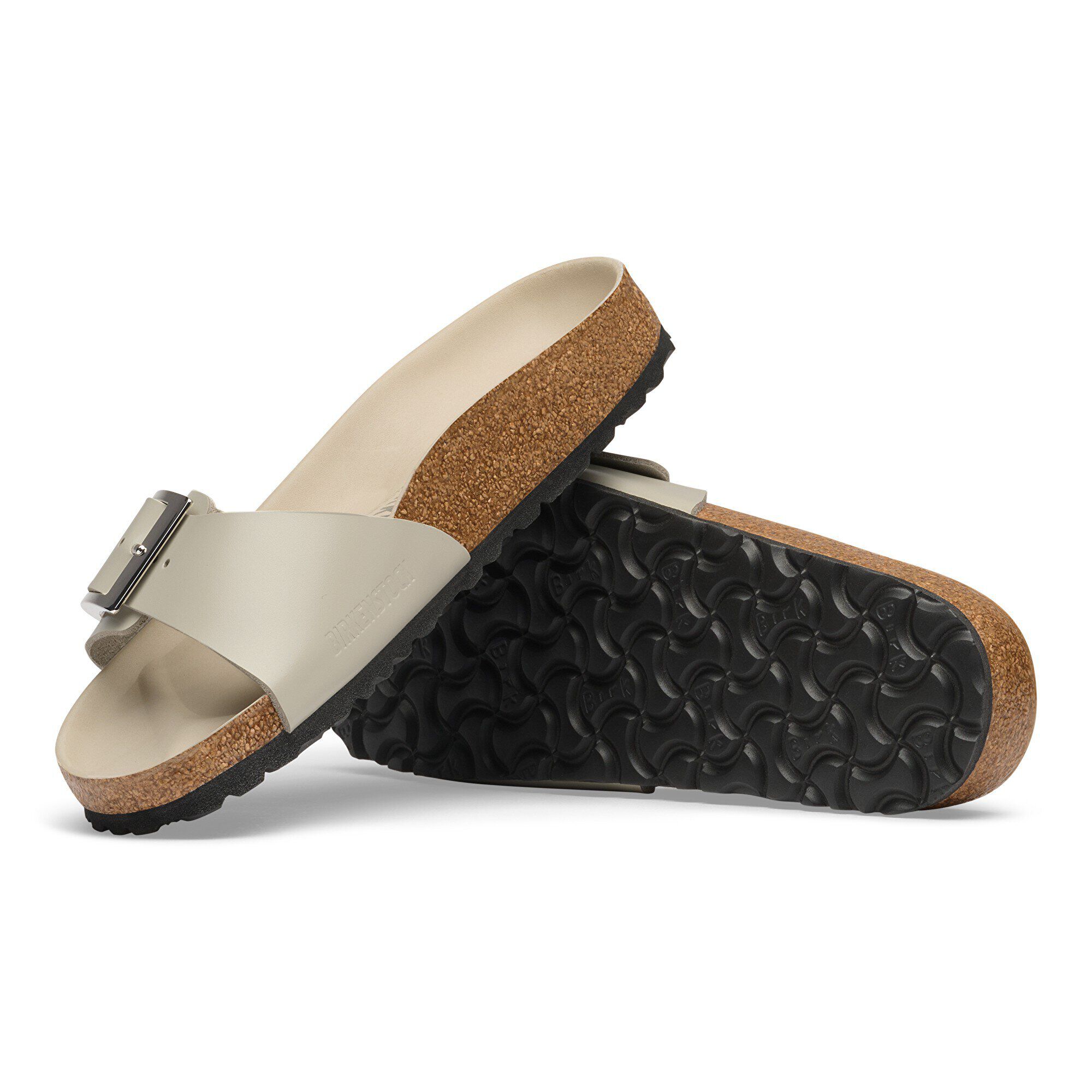   with outer sole details