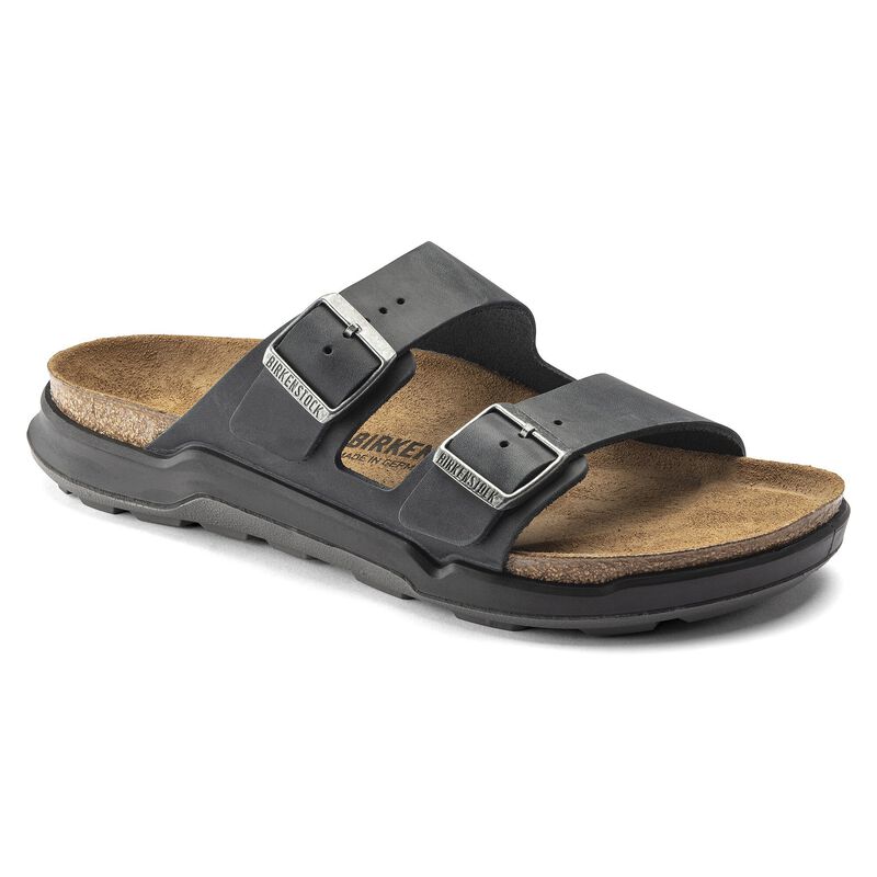 BIRKENSTOCK Arizona Crosstown Men Waxy Leather Black Soft Footbed detail