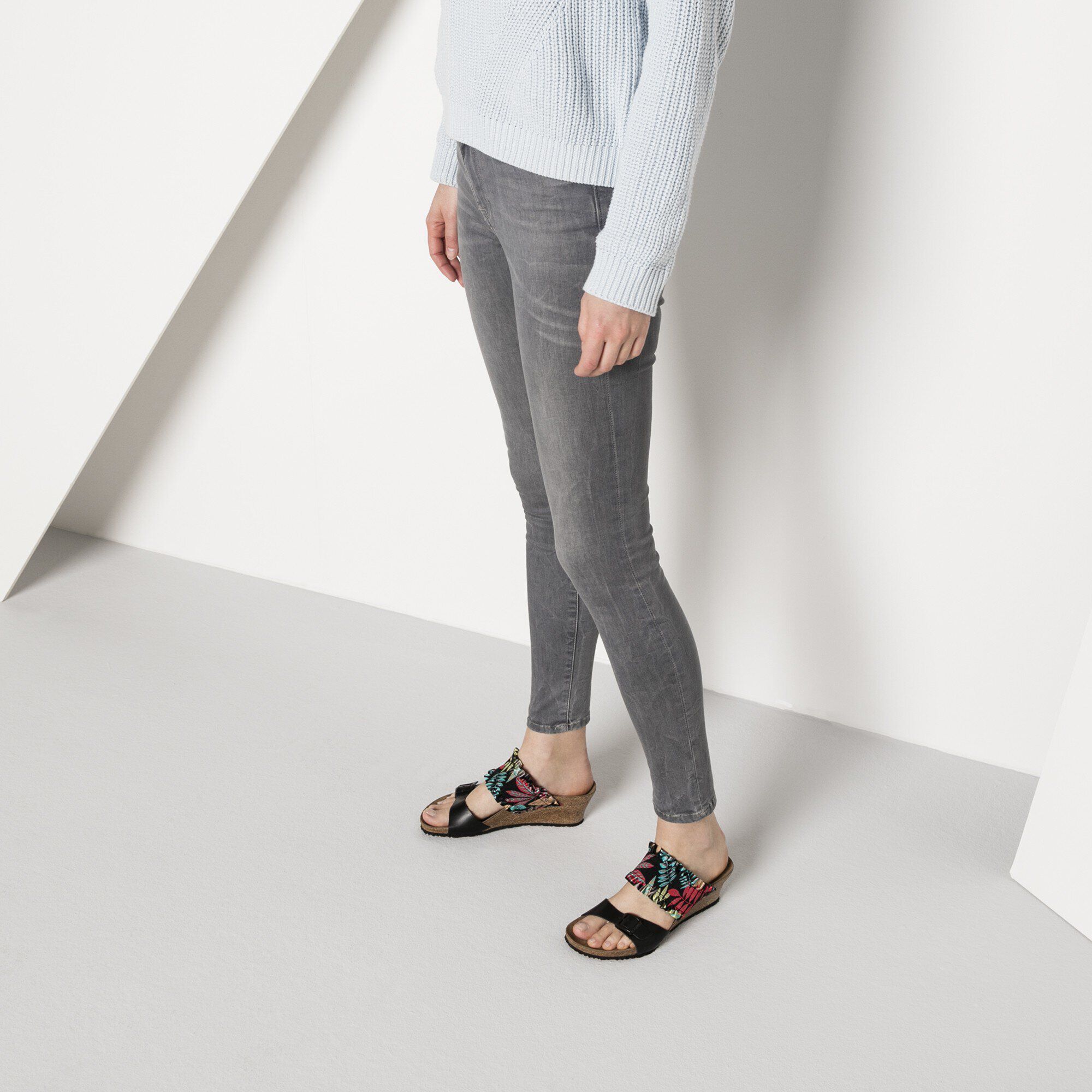 Della Stretch/Natural Leather