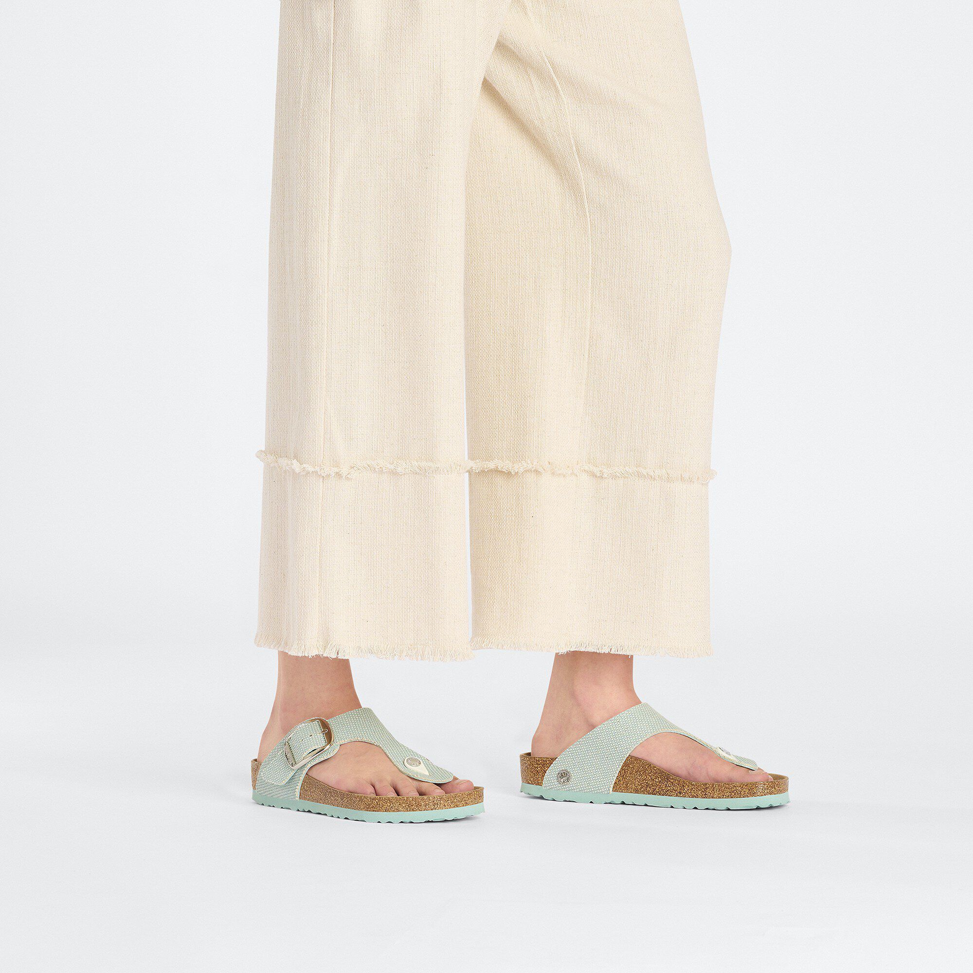 Gizeh Vegan Big Buckle Textile