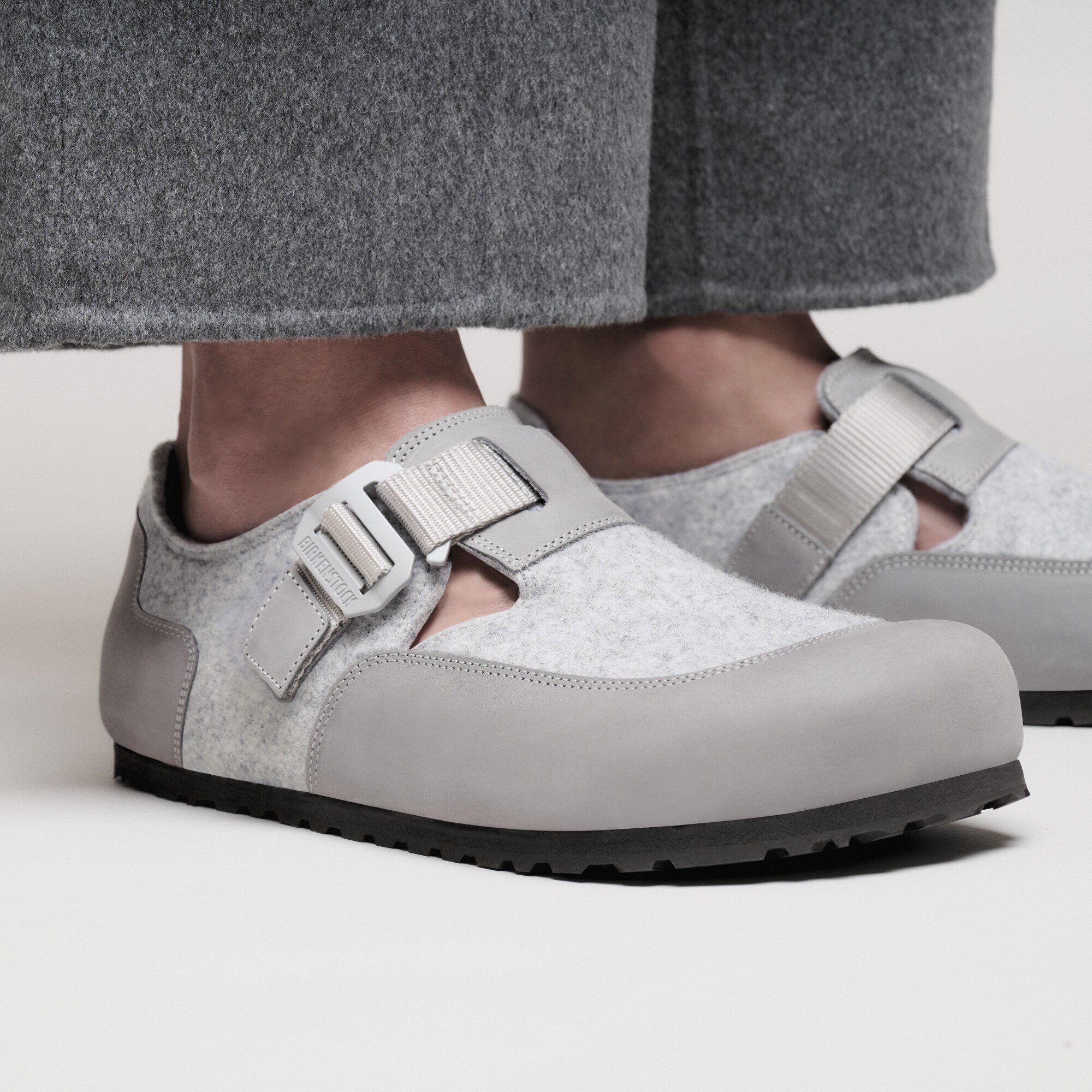 London Nova Leather/Textile/Felt in Color Stone Coin | BIRKENSTOCK US