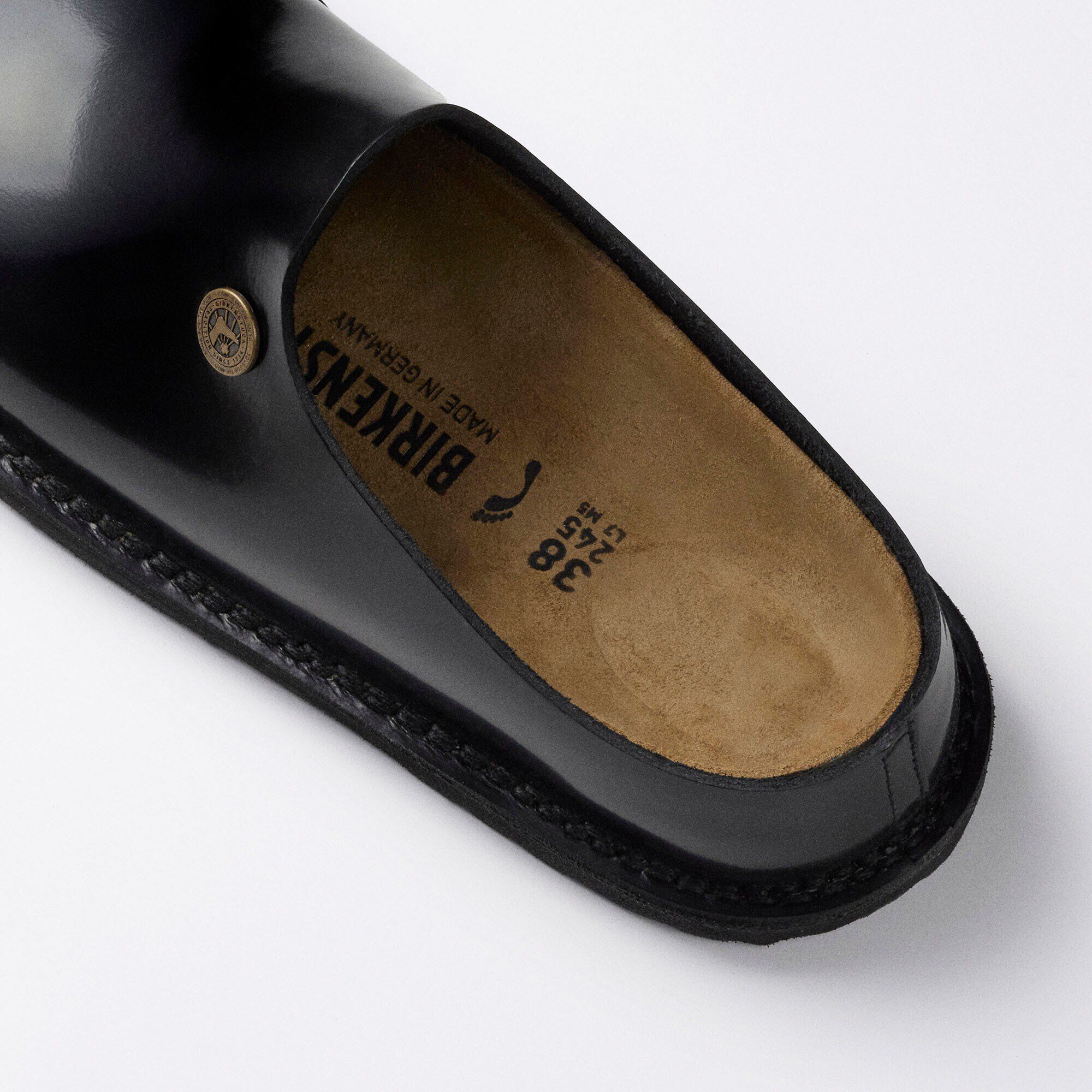 Amsterdam Premium "The Collector" Leather Close-up view showing material detail