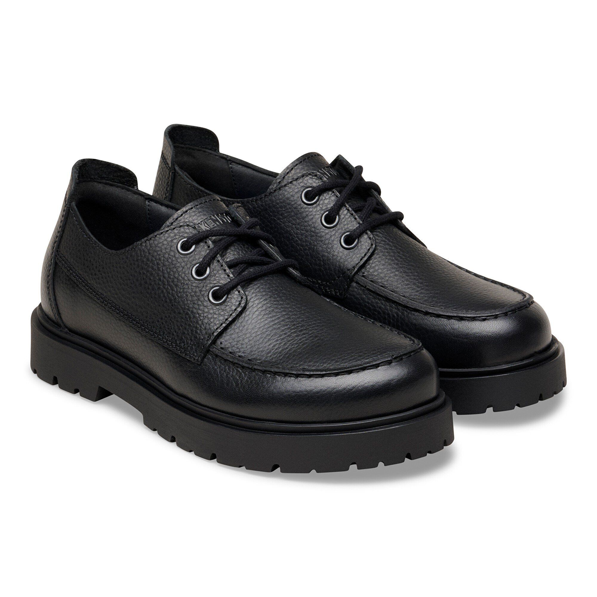 Highwood Moc Lace Leather - shown as a pair