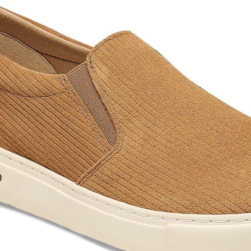 BIRKENSTOCK Oswego Suede Leather Cork Brown Walk Edit detail