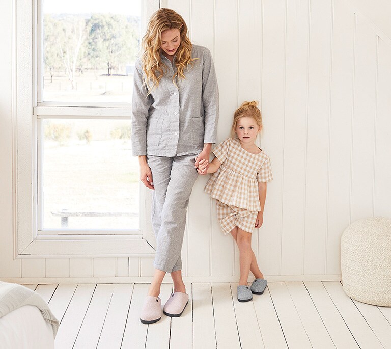 Birkenstock women's shop zermatt shearling stores