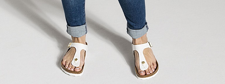Birkenstock Gizeh Essentials | ShoeStores.com