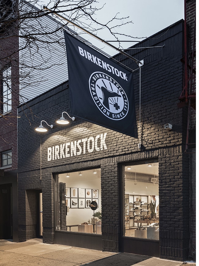 birken stock store ToplantA lar GOLDEN DELUXE HOTEL
