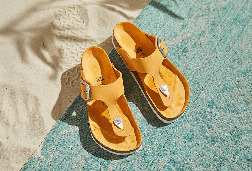 gizeh style sandals