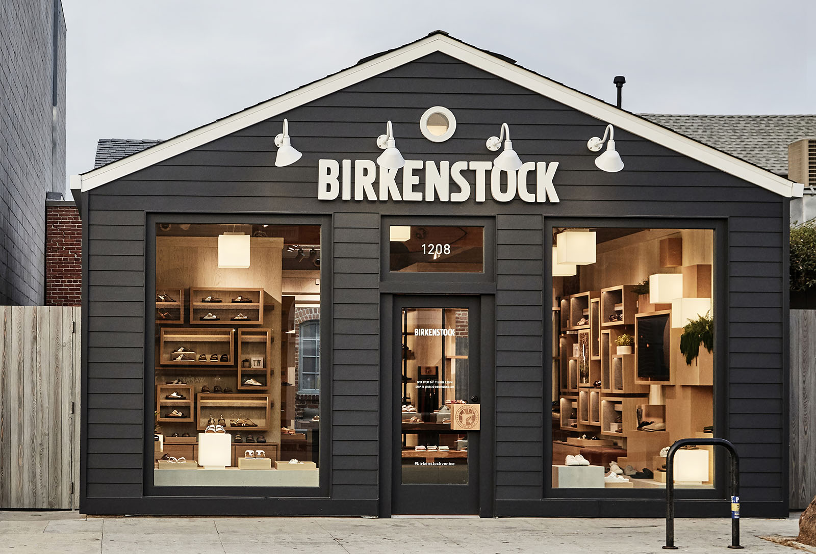 who sells birkenstocks in store