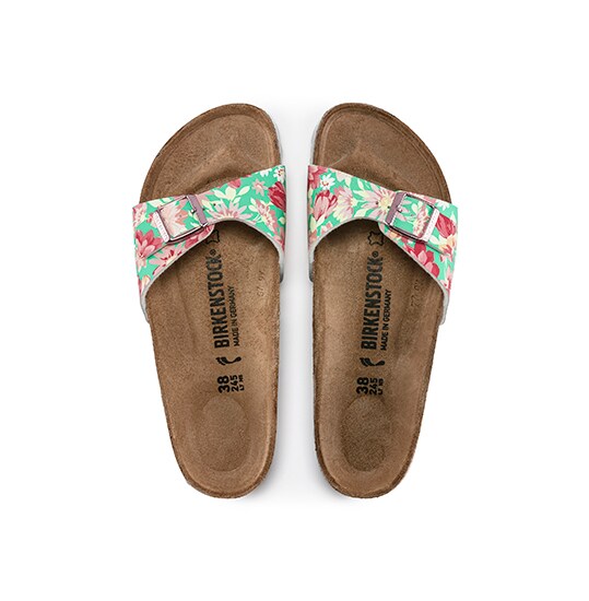 mens sperry flip flops on sale
