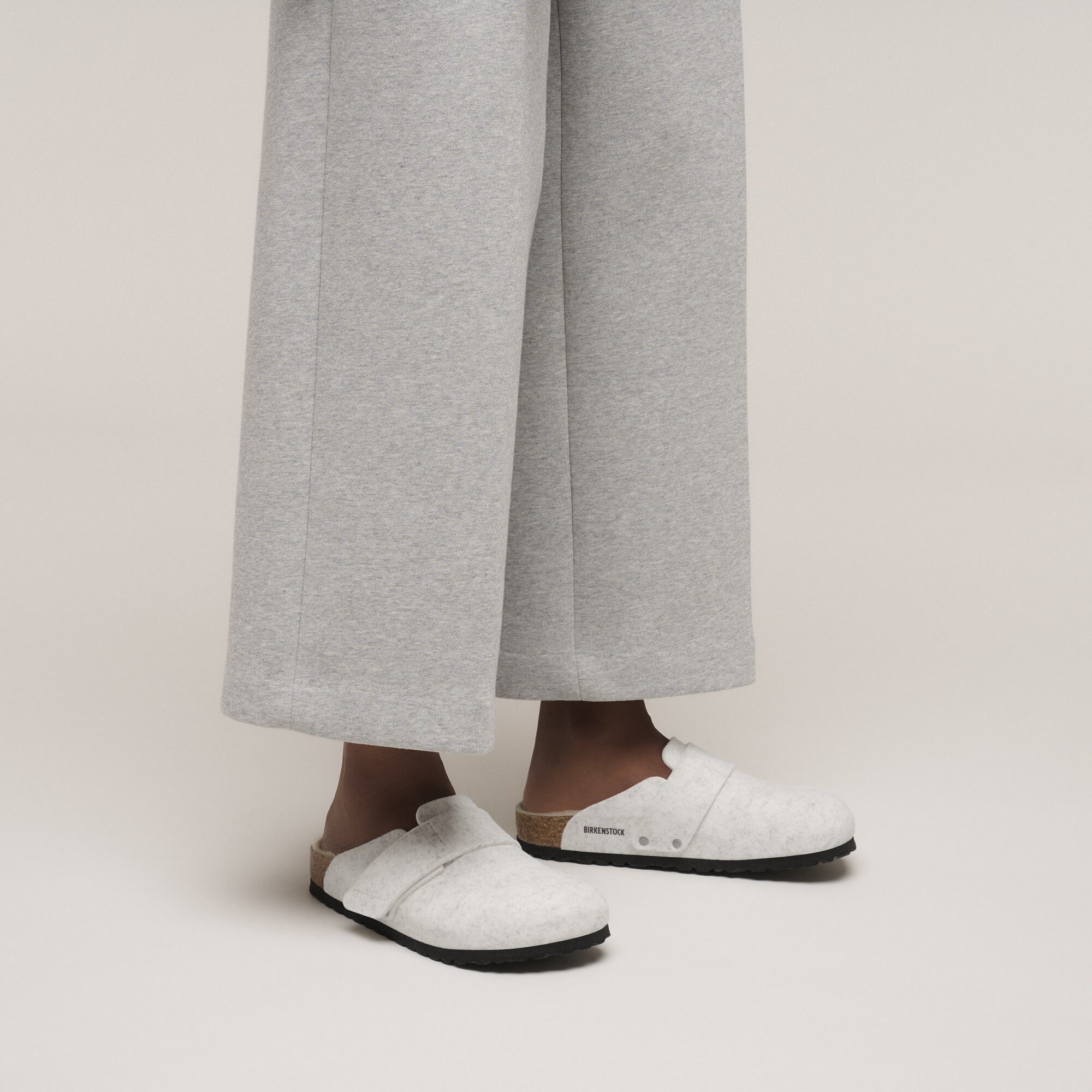 Сабо Birkenstock Loma Shearling Felt, цвет: Устричный — фото 7