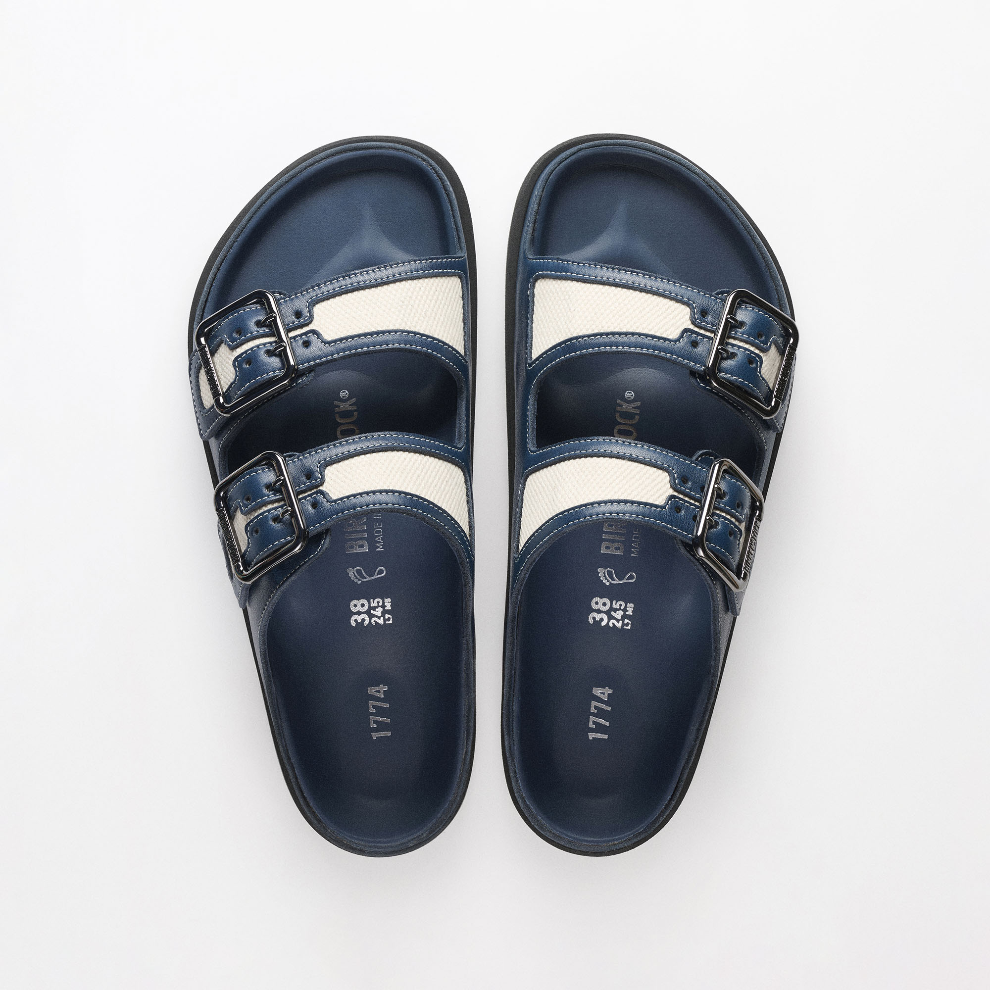 1774 Arizona Canvas Mixed Material in Color Midnight Navy Canvas