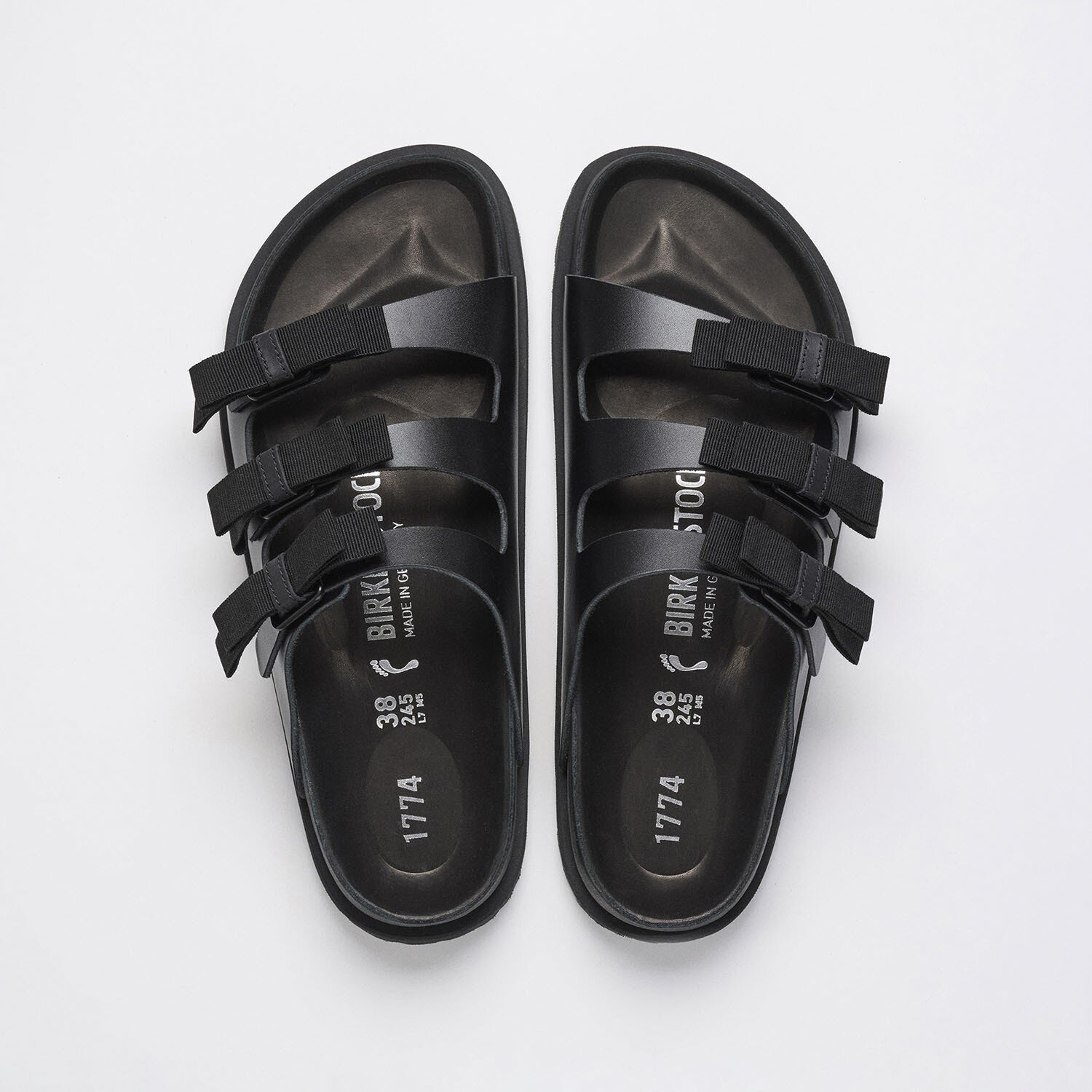 1774 Florida Smooth Leather Smooth Leather in Color Black