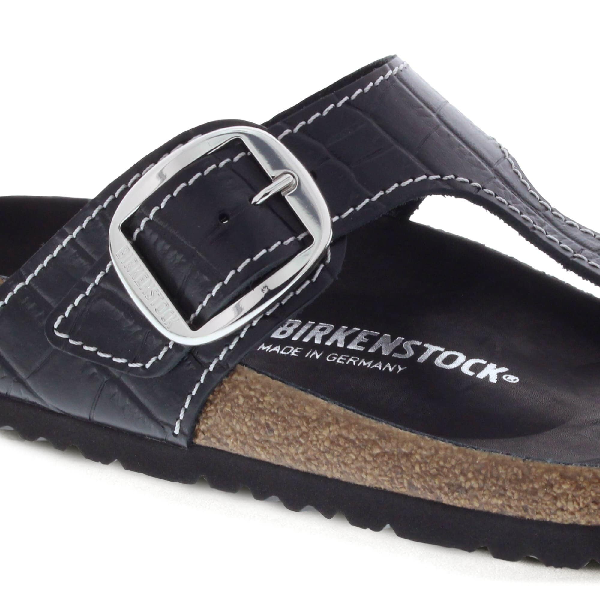 Женские сандалии Birkenstock Gizeh Big Buckle Natural Leather Patent, цвет: Чёрный, вариант 1 — фото 5